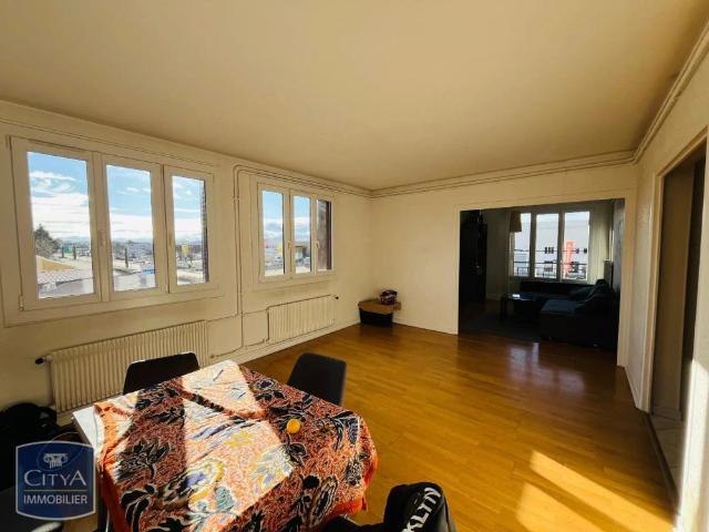 Appartement à louer 4 pièces 97.19m²