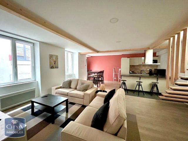 Appartement à louer 4 pièces 99.56m²