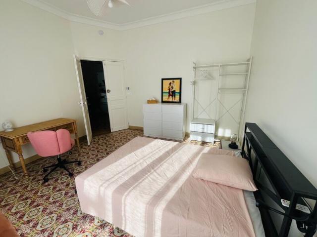 Appartement à louer 4 pièces • 90 m2 Perpignan