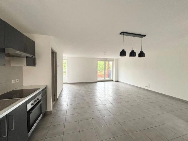Appartement à louer 4 pièces 90.42m²
