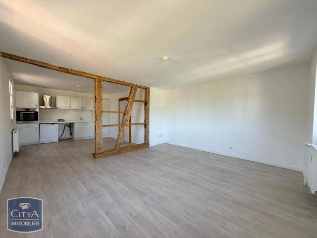 Appartement à louer 4 pièces 90.77m²