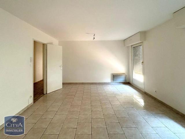 Appartement à louer 4 pièces 90m²