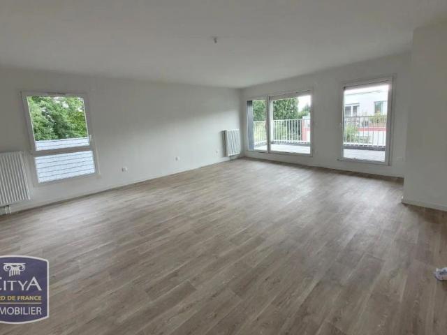 Appartement à louer 4 pièces 91.35m²