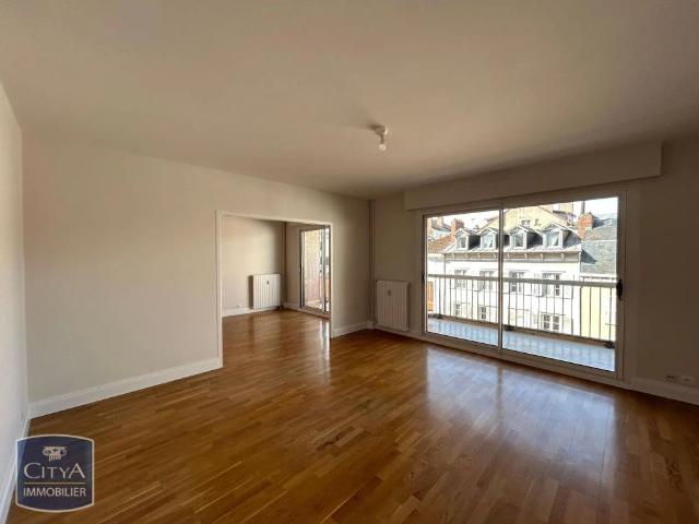 Appartement à louer 4 pièces 91.74m²