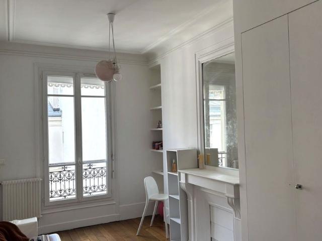 Appartement à louer 4 pièces • 92,50 m2 Paris 11