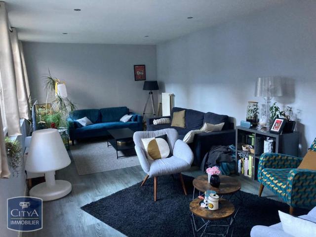 Appartement à louer 4 pièces 92m²
