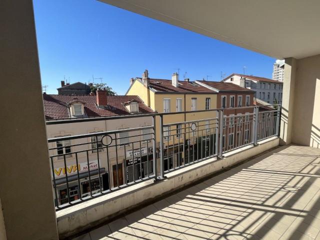 Appartement à louer 4 pièces 93,47 m