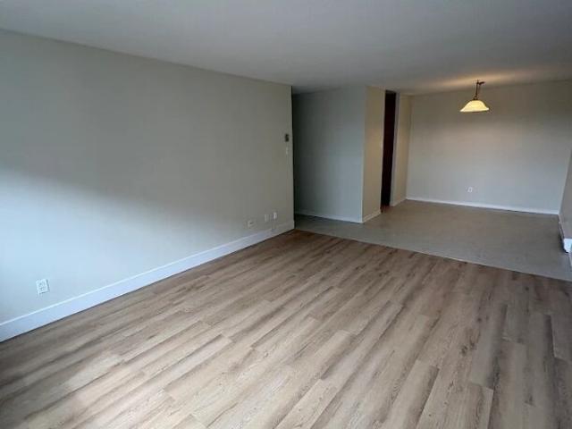 Appartement à Louer 4 Rue Radisson Gatineau, Hull Gatineau 10 photos | Logis Québec