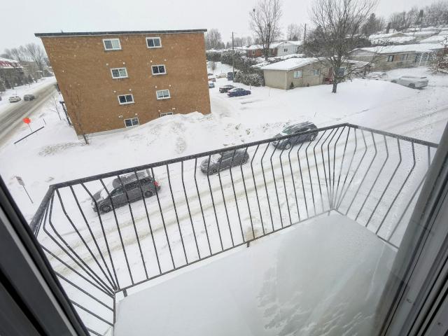 Appartement à Louer 540 13e Avenue Nord, Fleurimont Sherbrooke 11 photos | Logis Québec