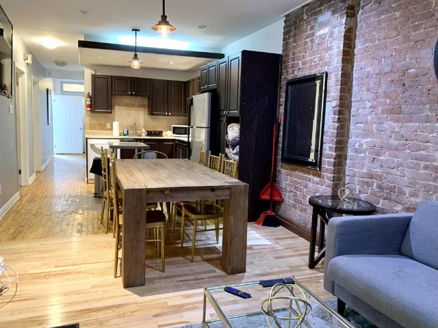 Appartement à Louer 5561 Saint Dominique, Le Plateau Mont Royal Montréal 9 photos | Logis Québec