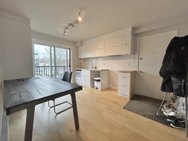 Appartement à Louer 559 Av. du Fleuve, Beauport Québec 19 photos | Logis Québec