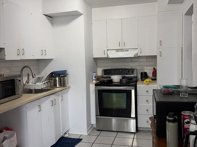 Appartement à Louer 5665 Avenue Elie, Saint Hubert Longueuil 13 photos | Logis Québec