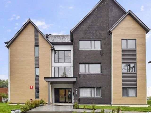 Appartement à Louer 570 Rue Notre Dame Lavaltrie, Lavaltrie 11 photos | Logis Québec
