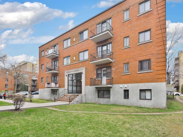 Appartement à Louer 5820 Rue Souart Montréal H3S 2E8, Côte des Neiges/Notre Dame de Grâce Montréal 15 photos | Logis Québec