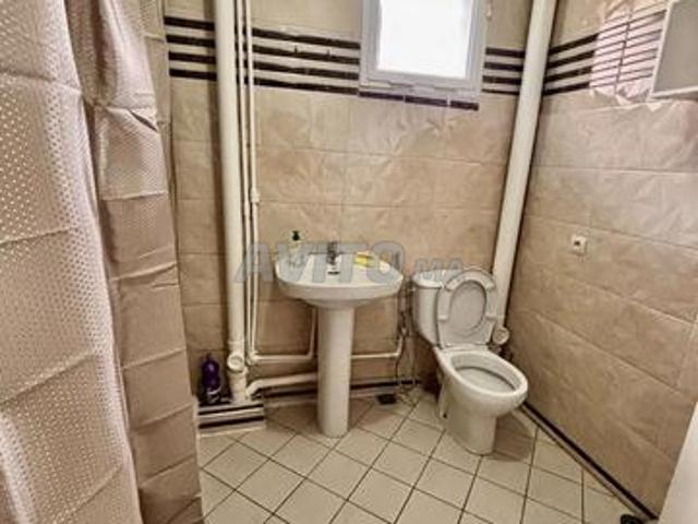 Appartement à louer 58 m² à Salé