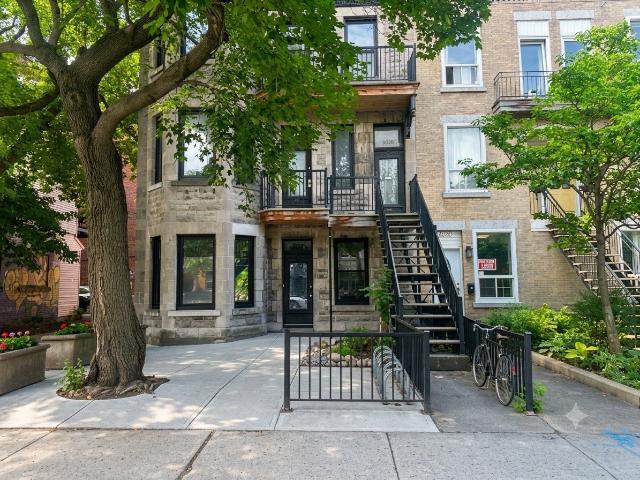 Appartement à Louer 5014,Rue St Urbain, Le Plateau Mont Royal Montréal 24 photos | Logis Québec