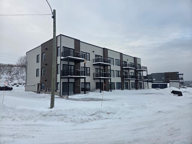Appartement à Louer 50, rue de L'Anse, Cabano/Notre Dame du Lac 9 photos | Logis Québec