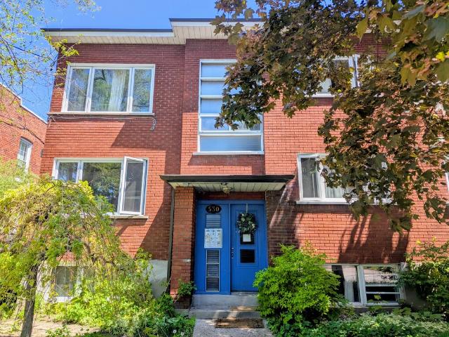 Appartement à Louer 530 Av. Birch, Saint Lambert 19 photos | Logis Québec
