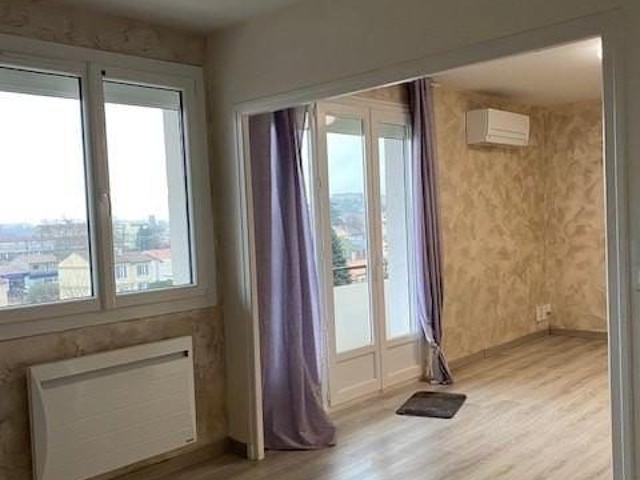 Appartement à louer, 5 pièces LA VOULTE SUR RHONE 07800
