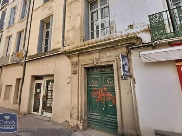 Appartement à louer 5 pièces 170.89m²