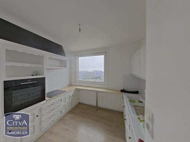 Appartement à louer 5 pièces 103m²