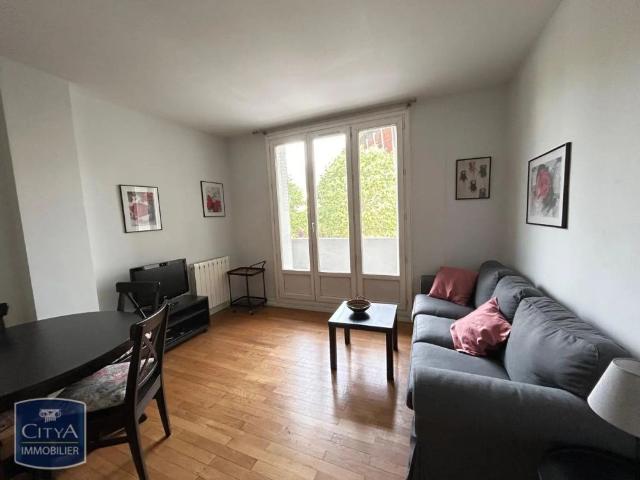 Appartement à louer 5 pièces 107.93m²