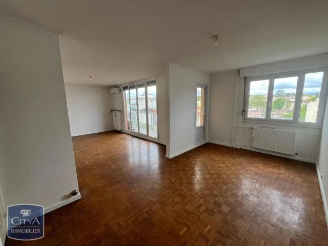 Appartement à louer 5 pièces 107.01m²