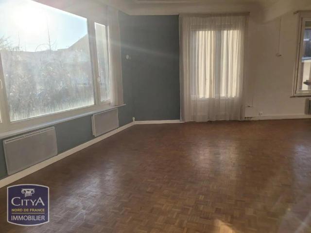 Appartement à louer 5 pièces 115.02m²
