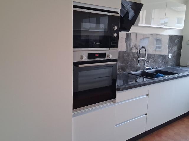 Appartement à louer 5 pièces 118 m