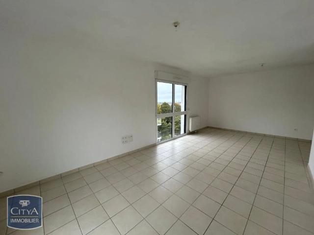 Appartement à louer 5 pièces 125.89m²