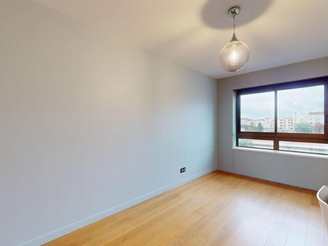 Appartement à louer 5 pièces • 139,41 m2 Lyon 4