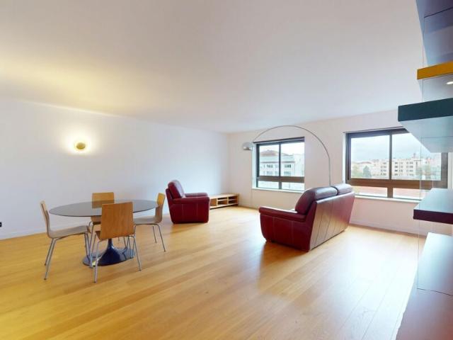 Appartement à louer 5 pièces • 139,41 m2 Lyon 4