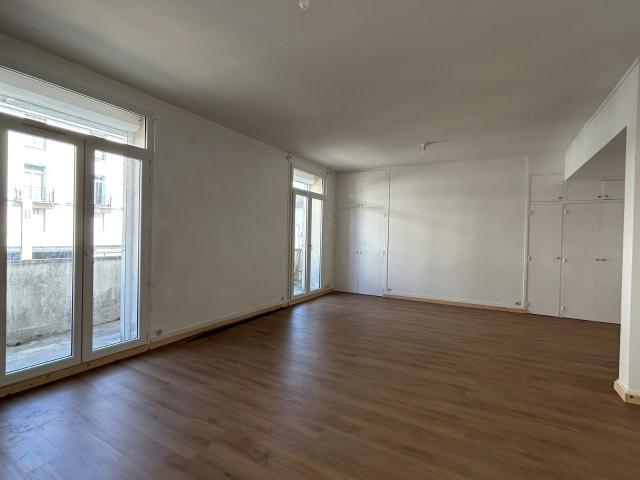 Appartement à louer 5 pièces