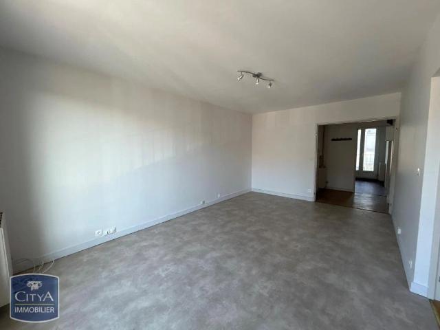 Appartement à louer 5 pièces 89.9m²