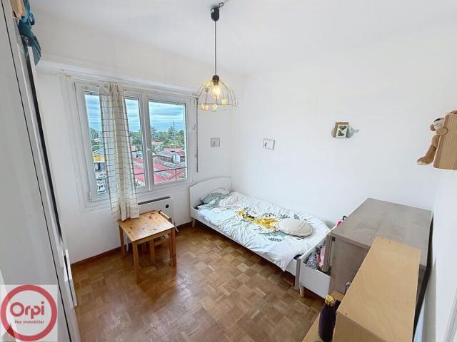 Appartement à louer 5 pièces • 82 m2 Pau