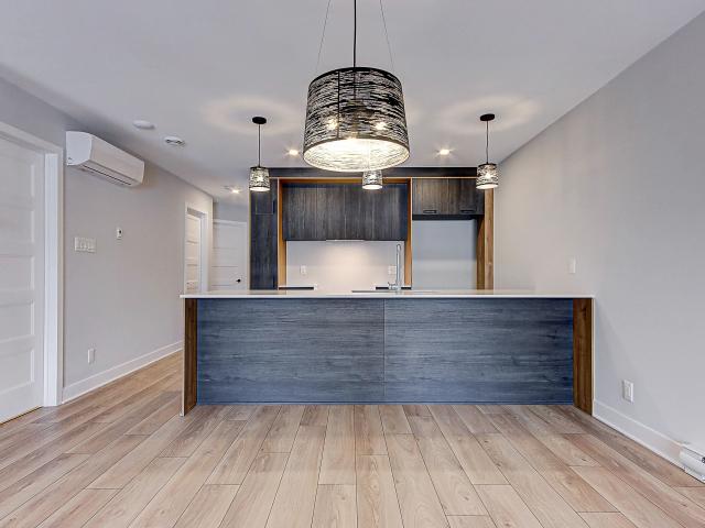 Appartement à Louer 650 Rue Magnone Granby, Granby 14 photos | Logis Québec