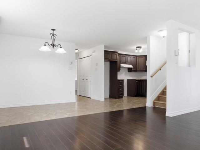 Appartement à Louer 65 chevalier de rouville, Hull Gatineau 13 photos | Logis Québec