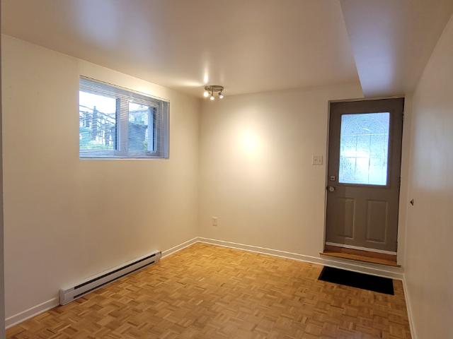 Appartement à Louer 6705 Pierre Gadois, Mercier/Hochelaga Maisonneuve Montréal 10 photos | Logis Québec