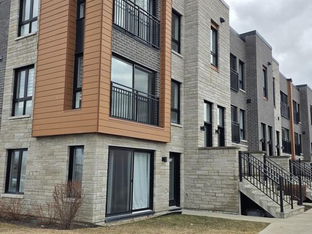 Appartement à Louer 675 rue péladeau, Auteuil Laval 8 photos | Logis Québec