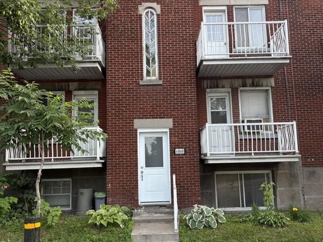Appartement à Louer 6860 avenue Papineau, Rosemont/La Petite Patrie Montréal 8 photos | Logis Québec