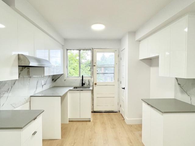Appartement à Louer 6994 13e avenue, Rosemont/La Petite Patrie Montréal 12 photos | Logis Québec