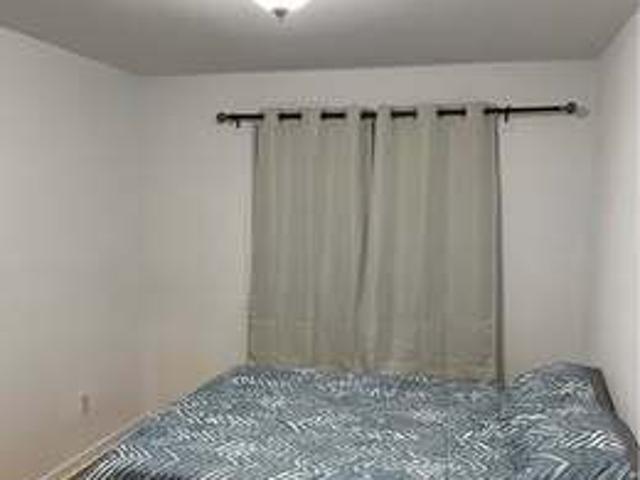 Appartement à Louer 6210 rue de marseille, Rosemont/La Petite Patrie Montréal 6 photos | Logis Québec