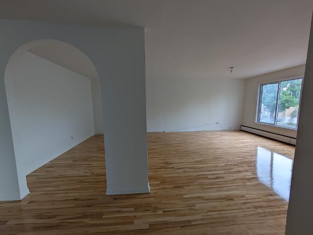 Appartement à Louer 6285, Saint Léonard Montréal 8 photos | Logis Québec