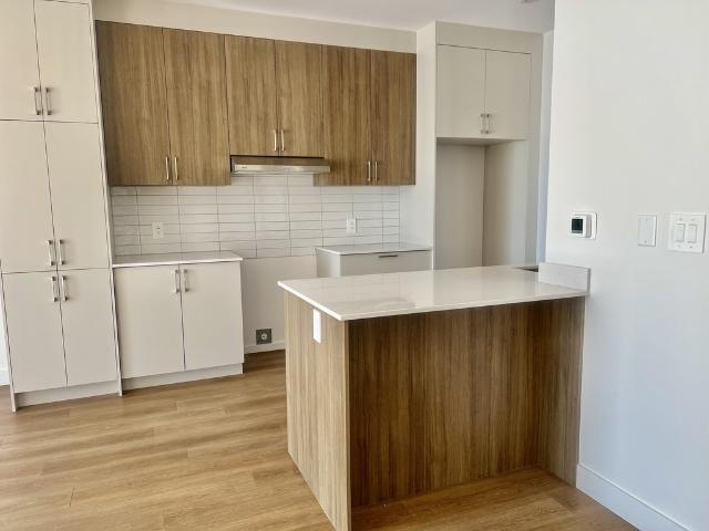 Appartement à Louer 6380 Boulevard Laframboise, Saint Hyacinthe 9 photos | Logis Québec