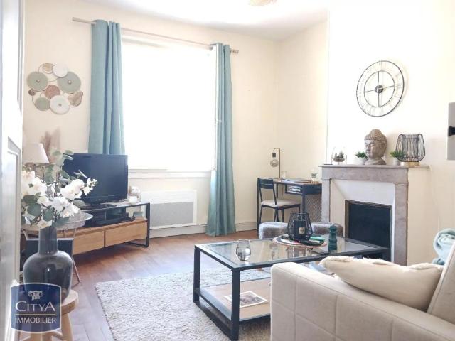 Appartement à louer 6 pièces 135.36m²