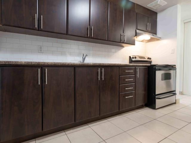 Appartement à Louer 6 Radisson Gatineau J8Z 1T9, Hull Gatineau 15 photos | Logis Québec