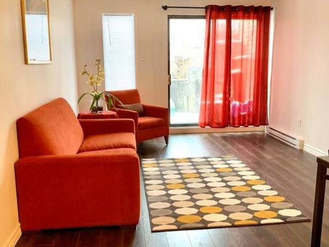 Appartement à Louer 7450 Rue Saint Hubert, Villeray/Saint Michel/Parc Extension Montréal 10 photos | Logis Québec