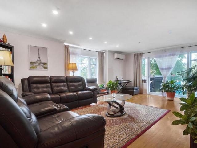 Appartement à Louer 7575 Ch. Westover, app. 204, Côte des Neiges/Notre Dame de Grâce Montréal 10 photos | Logis Québec