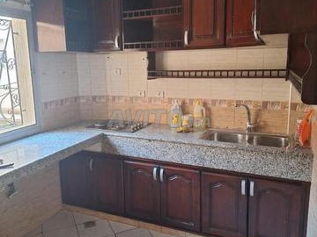 Appartement à louer 75 m² à Salé
