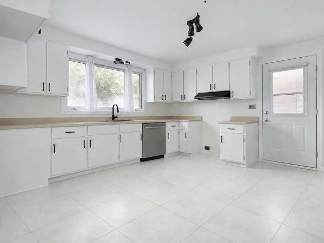 Appartement à Louer 766 route de la Suète, Sainte Foy/Sillery/Cap Rouge Québec 10 photos | Logis Québec